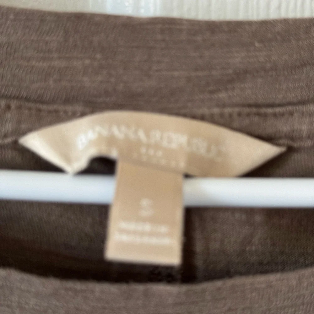 Cute Easy Banana Republic Dress, S, Taupe, Cap Sleeves NWOT - Picture 5 of 6